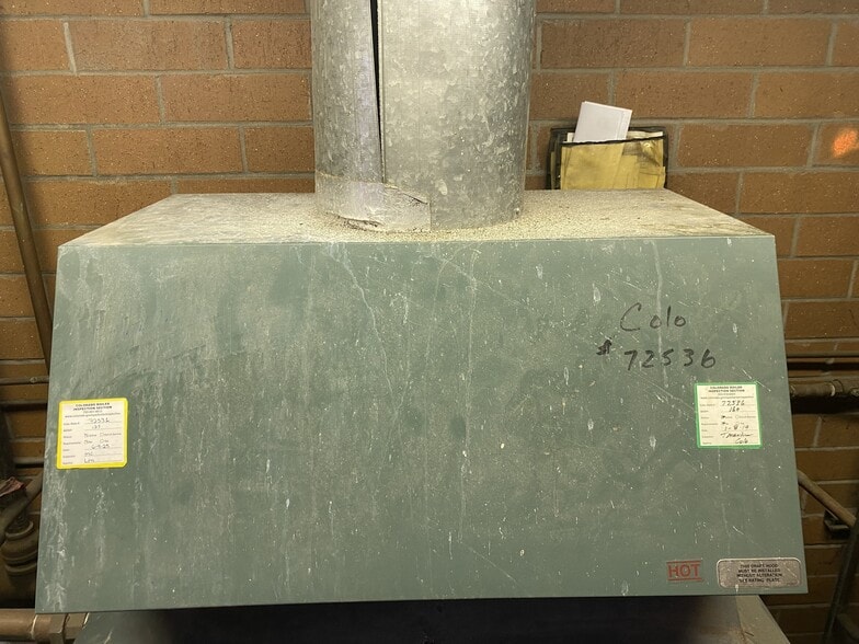 More Photos Of 390 Pratt St, Longmont Carwash For Sale