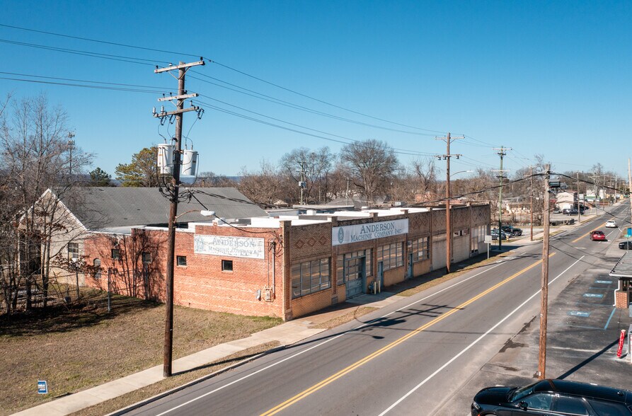 More Photos Of 4511 Dodds Ave, Chattanooga Warehouse For Sale