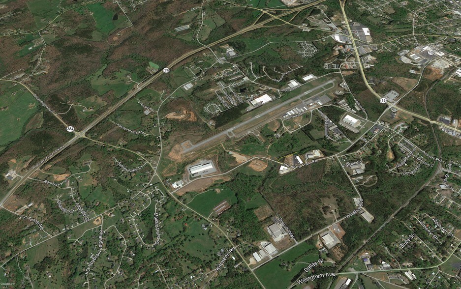 More Photos Of 230 Industrial Park Rd, Baldwin Warehouse For Lease