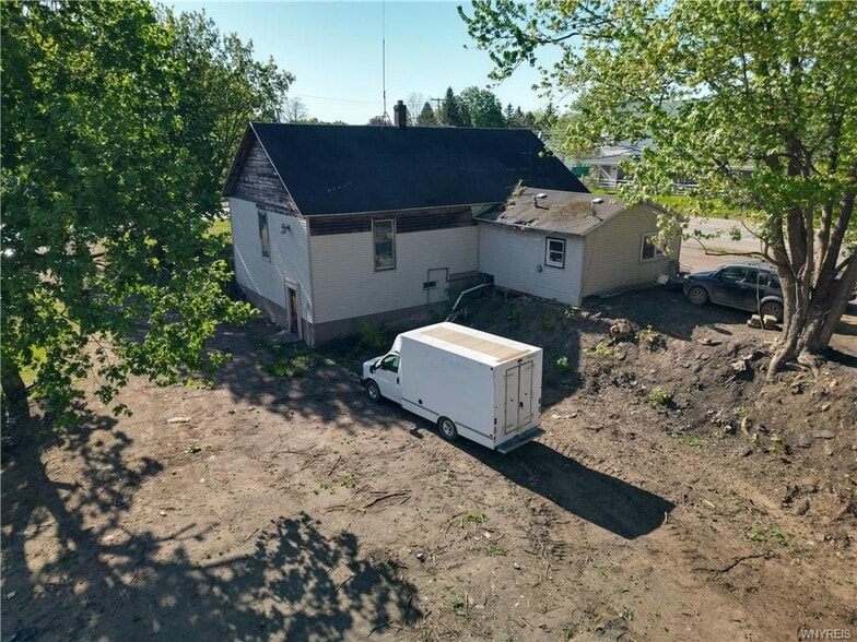 More Photos Of 11300 Ridge Rd, Medina Auto Repair For Sale