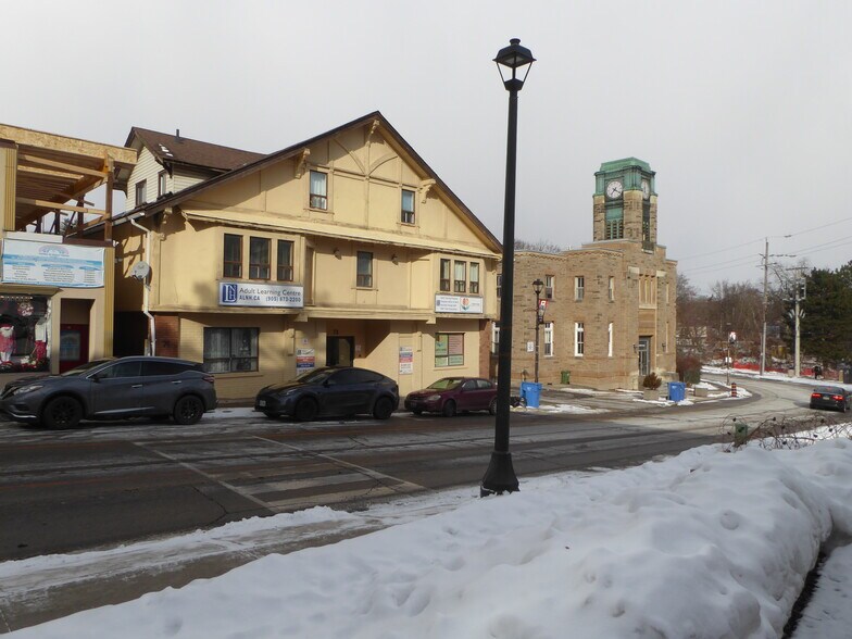 More Photos Of 72 Mill St, Halton Hills Office Residential For Sale