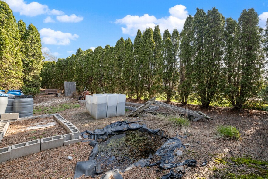 More Photos Of 504 Milwaukee St, Lomira Flex For Sale