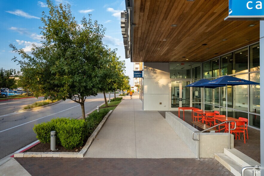 More Photos Of 11801 Domain Blvd, Austin Office For Lease