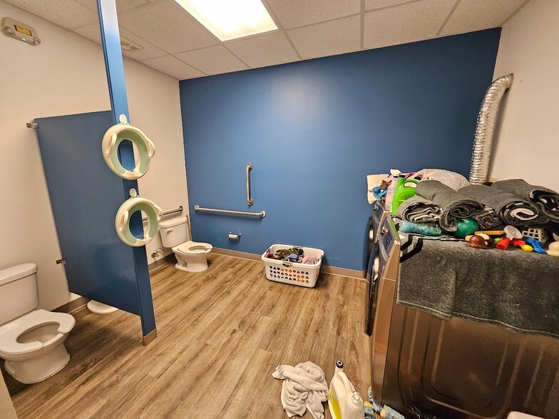 More Photos Of 501 NW 4th St, Evansville Industrial For Sale