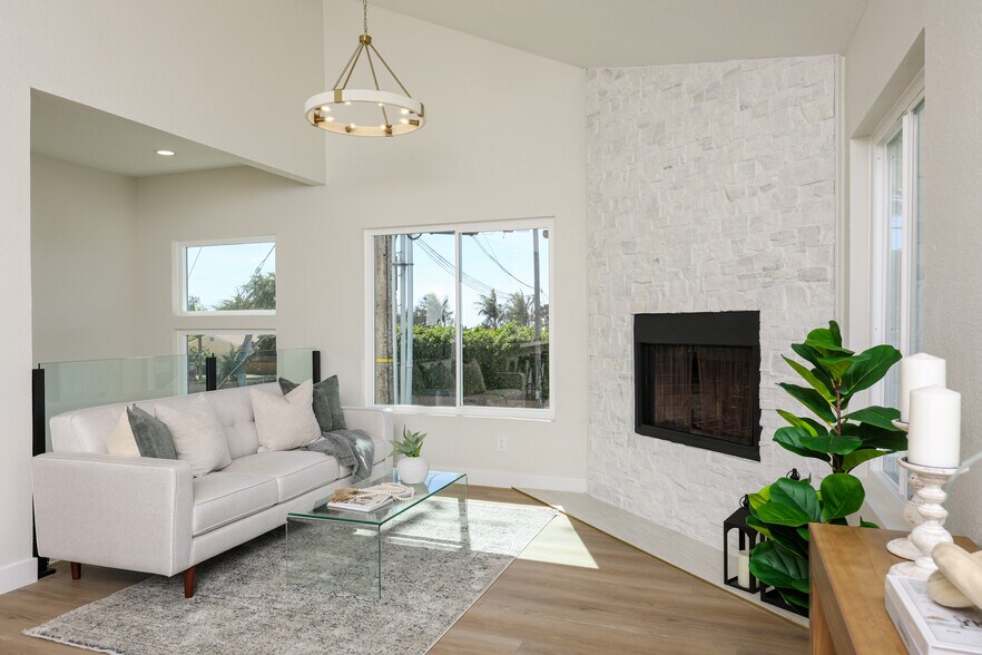 More Photos Of 658 Santa Fe Dr, Encinitas Multifamily For Sale
