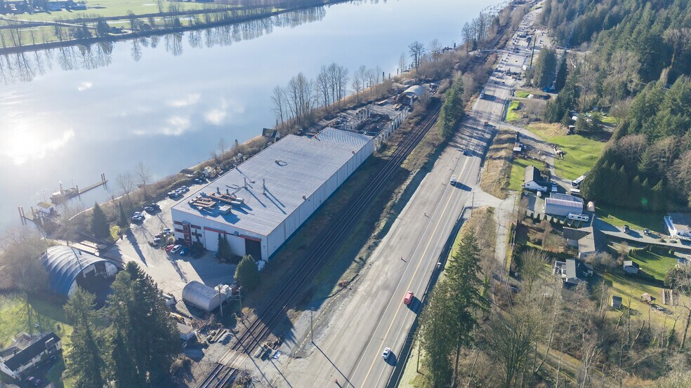 More Photos Of 27222 Lougheed Hwy, Maple Ridge Warehouse For Sale