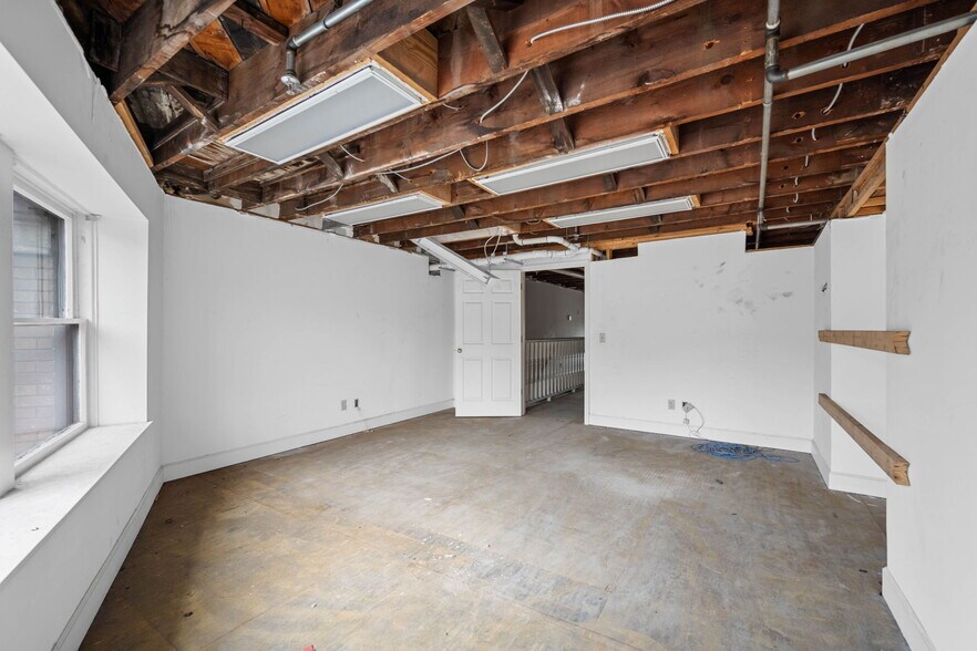 More Photos Of 707 Georgia Ave, Chattanooga Flex For Sale