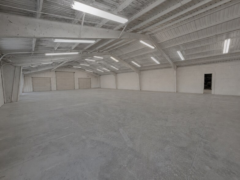 More Photos Of 2600 James St, Denton Warehouse For Lease