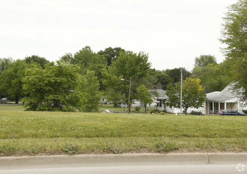 Primary Photo Of 4021 Corunna Rd, Flint Land For Sale