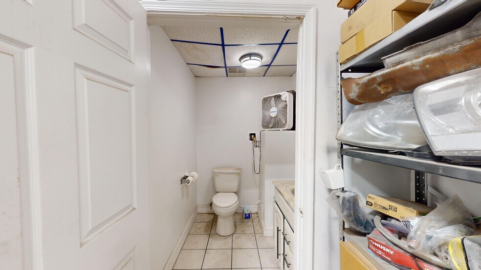 More Photos Of 2270 Solomons Island Rd, Huntingtown Auto Repair For Sale