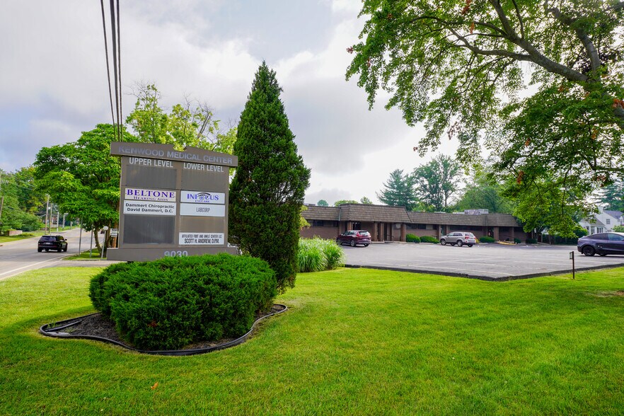 More Photos Of 9030 Montgomery Rd, Cincinnati Medical For Lease