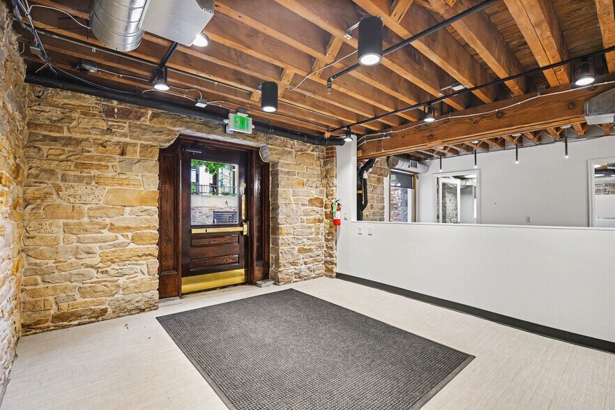 More Photos Of 1660 17th St, Denver Office Residential For Sale