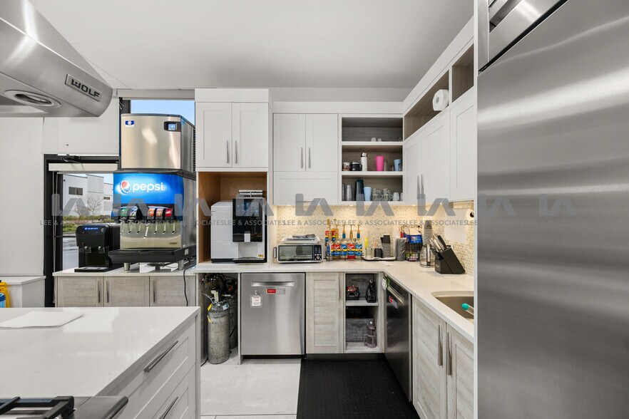 More Photos Of 3548 191 St, Surrey Warehouse For Sale