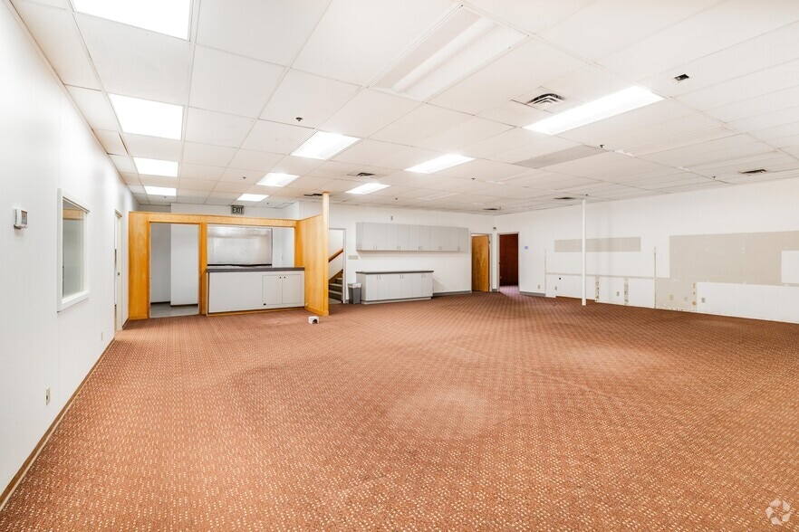 More Photos Of 217 Harbour Way, Richmond Warehouse For Lease