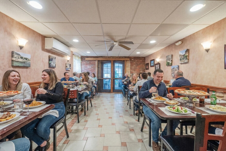 More Photos Of 419 Olive St, Branchburg Restaurant For Sale