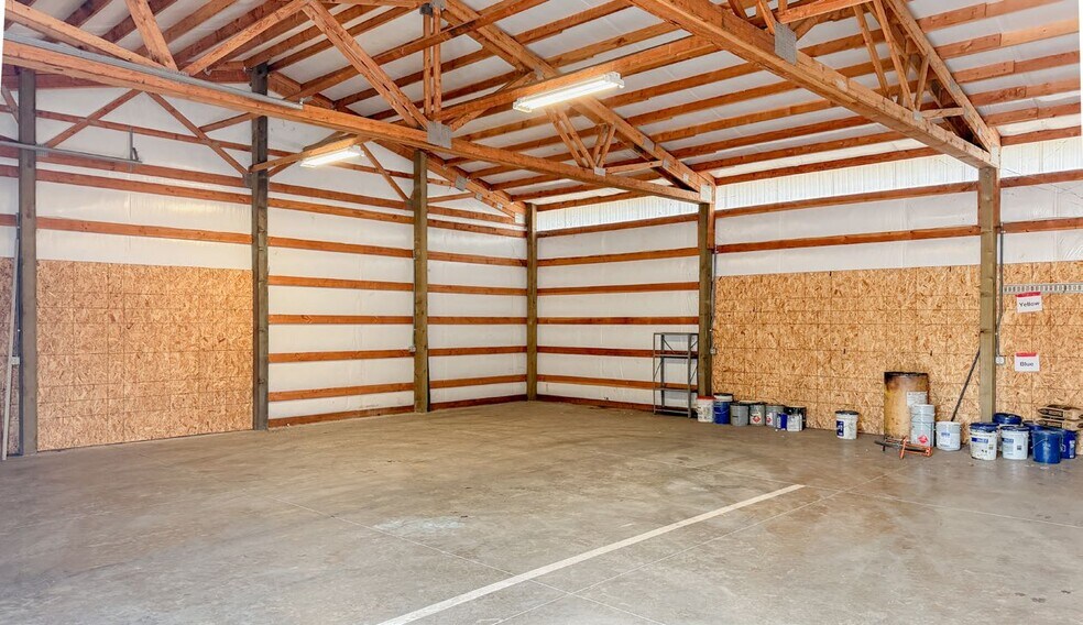 More Photos Of 5175 Chicago St SE, Turner Warehouse For Lease