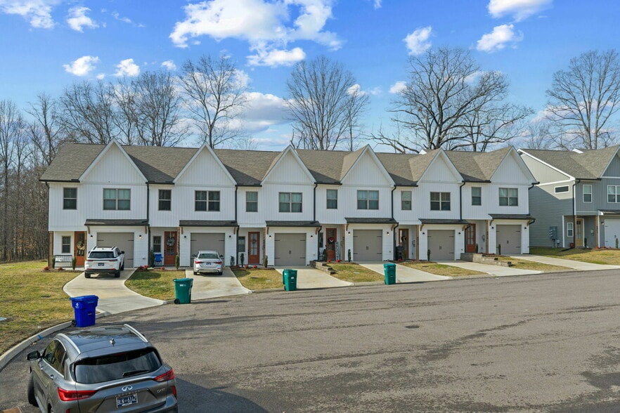 More Photos Of 8407-8456 Whisper Ln, Powell Apartments For Sale