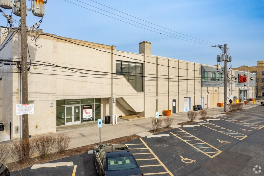 More Photos Of 4901 W Irving Park Rd, Chicago Unknown For Lease