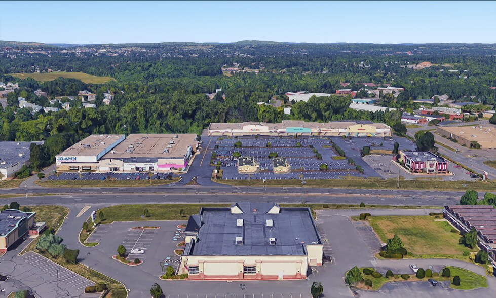 More Photos Of 3025-3123 Berlin Tpke, Newington Unknown For Sale