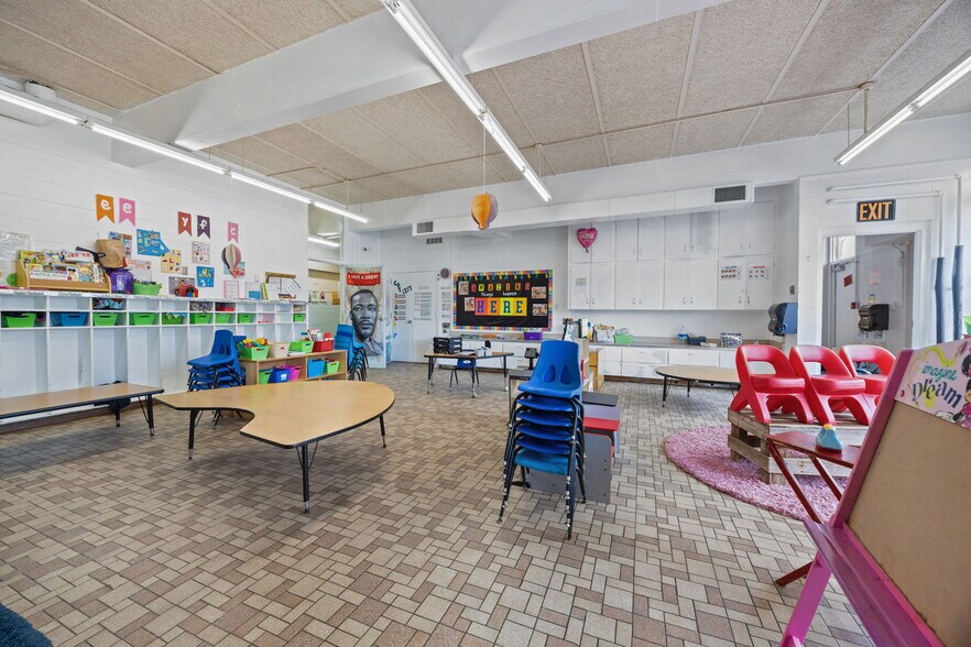 More Photos Of 2300 Spring Garden St, Greensboro Daycare Center For Sale