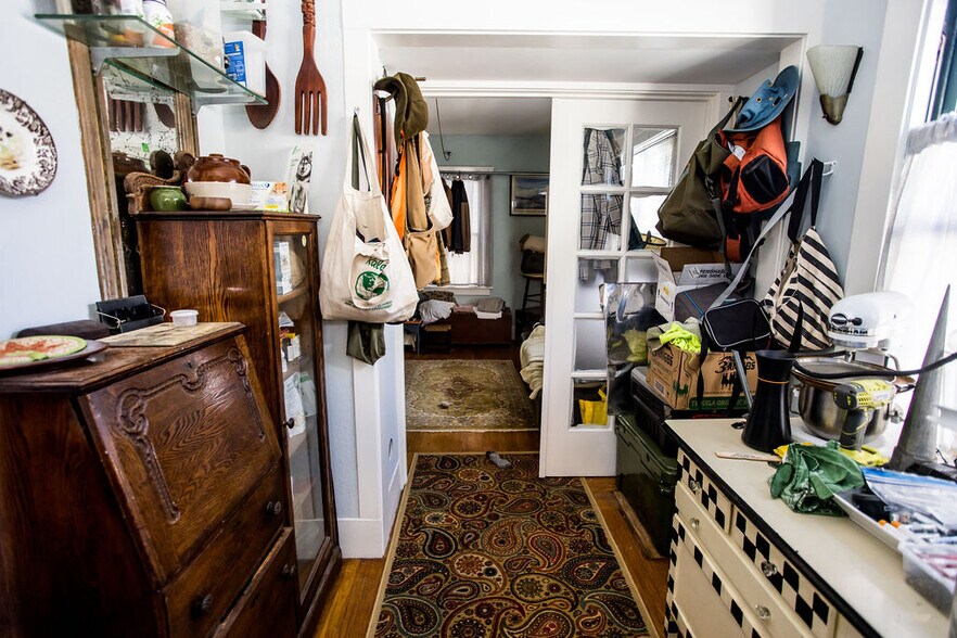 More Photos Of 219 John St, Oakland Apartments For Sale