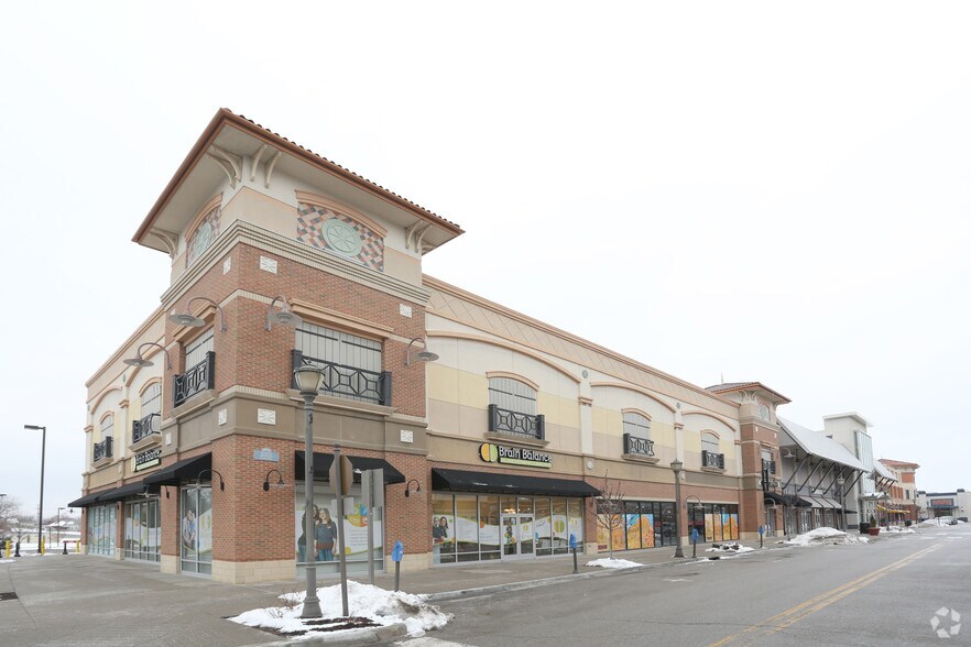 More Photos Of 7200 NW 86th St, Kansas City Unknown For Lease