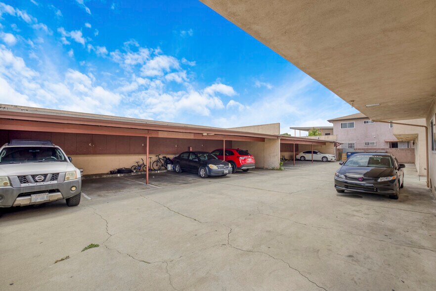 More Photos Of 4928 W Lennox Blvd, Inglewood Apartments For Sale