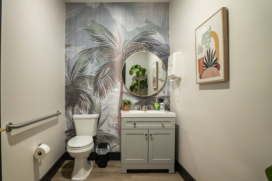 More Photos Of 26715B Decker Prairie Rosehl Rd, Magnolia Office For Sale