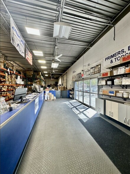More Photos Of 1242A North Ave, Plainfield Warehouse For Sale