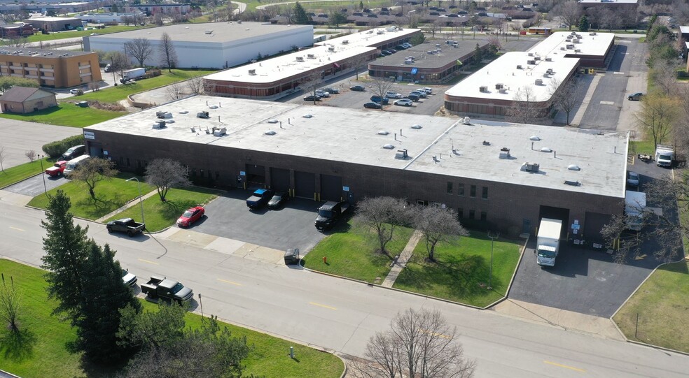 Primary Photo Of 605-617 Church Rd, Elgin Warehouse For Lease