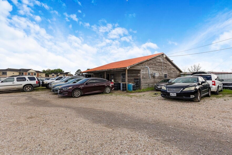 More Photos Of 4008 Avenue H, Rosenberg Land For Sale