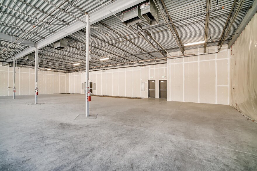 More Photos Of 6200 Leetsdale Dr, Denver Storefront For Lease