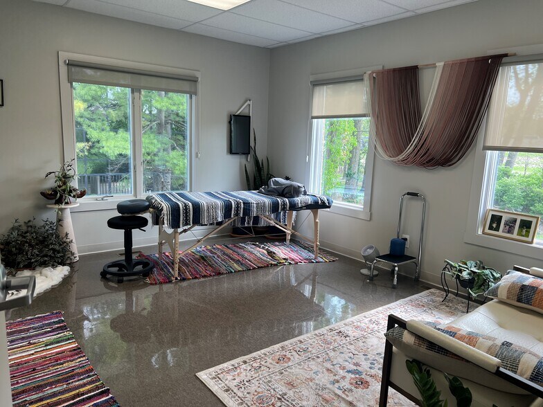 More Photos Of 480 Colonial Pky, Columbus Medical For Lease