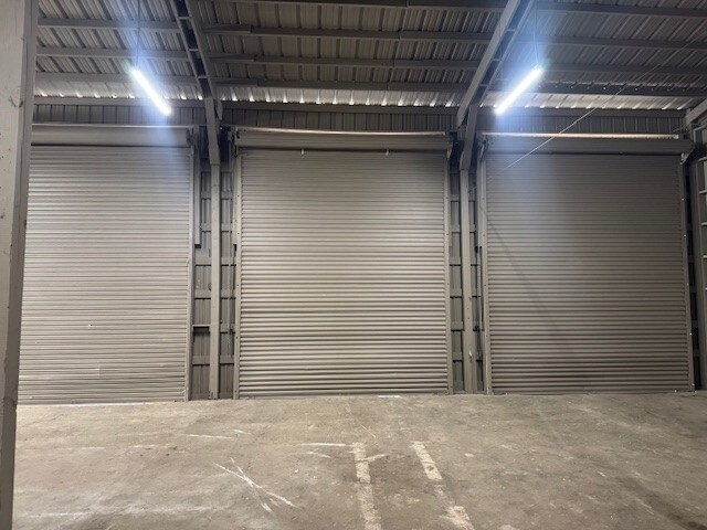 More Photos Of 3110 38th St, Orlando Warehouse For Sale