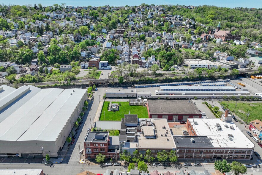 More Photos Of 2516 Jane St, Pittsburgh Office For Lease