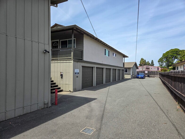 More Photos Of 4015 Hoen Ave, Santa Rosa Apartments For Sale