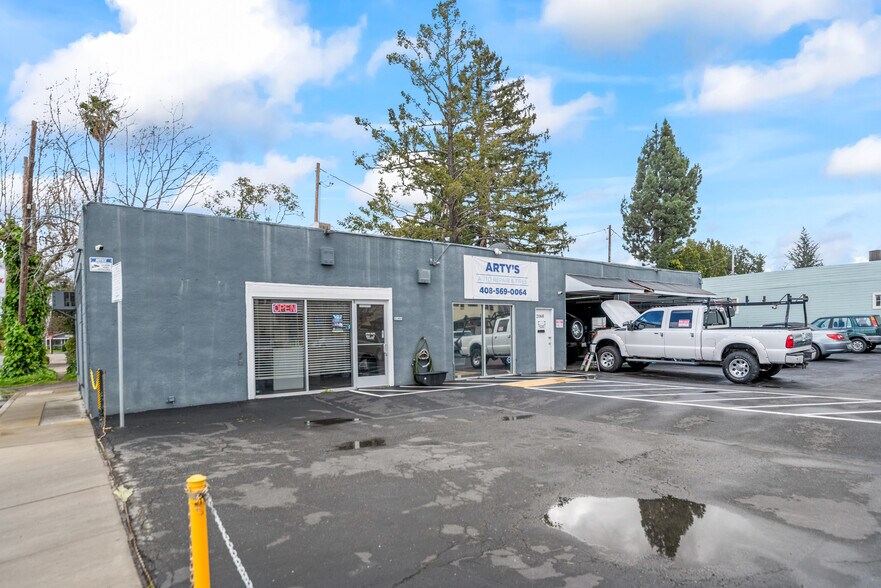 More Photos Of 2068 Winchester Blvd, Campbell Auto Repair For Sale