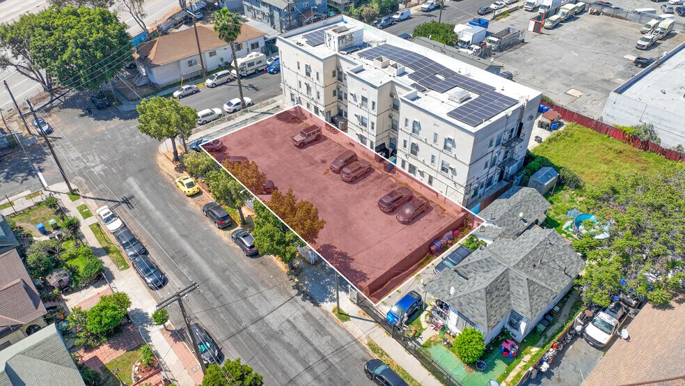 More Photos Of 1627 Oak St, Los Angeles Land For Sale