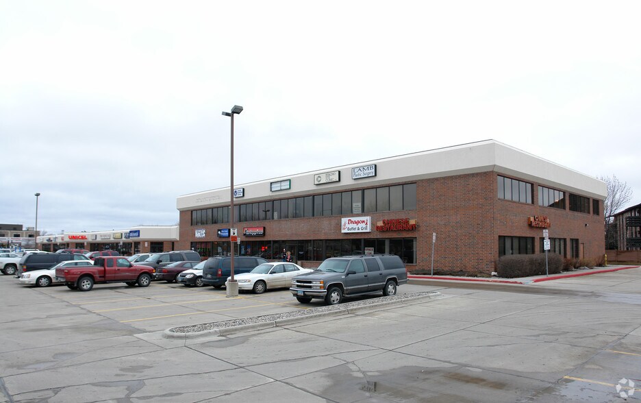 Primary Photo Of 2100 S Columbia Rd, Grand Forks General Retail For Lease