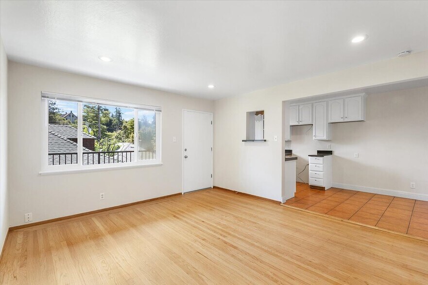 More Photos Of 31 Croxton Ave, Oakland Apartments For Sale