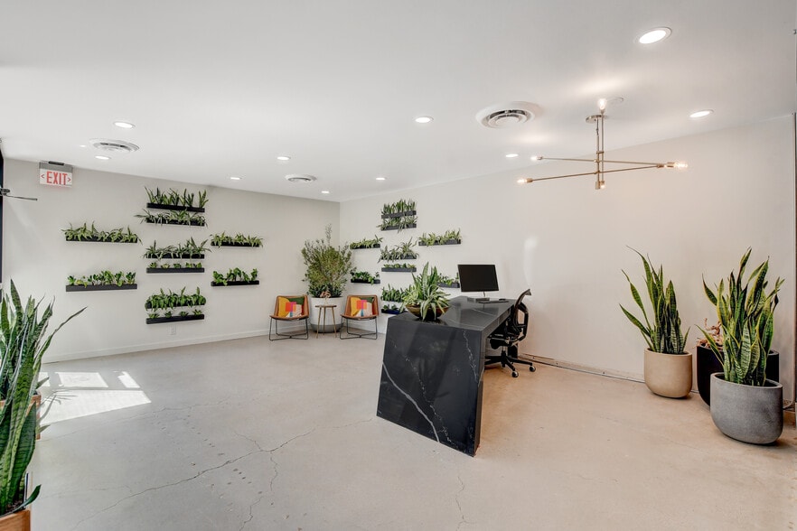 More Photos Of 319 S 3rd St, Las Vegas Loft Creative Space For Sale