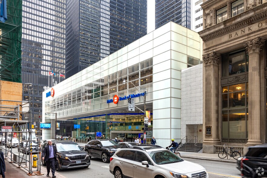 More Photos Of 100 King St W, Toronto Coworking Space