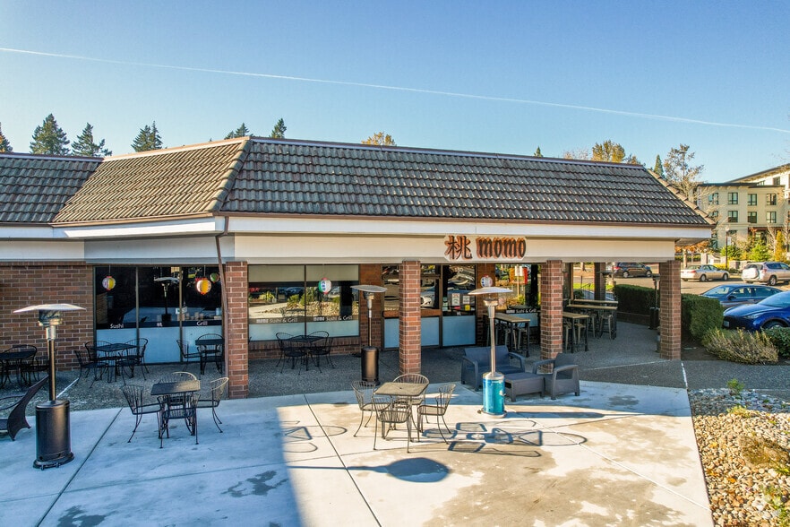Primary Photo Of 3970-3979 SW Mercantile Dr, Lake Oswego Freestanding For Lease