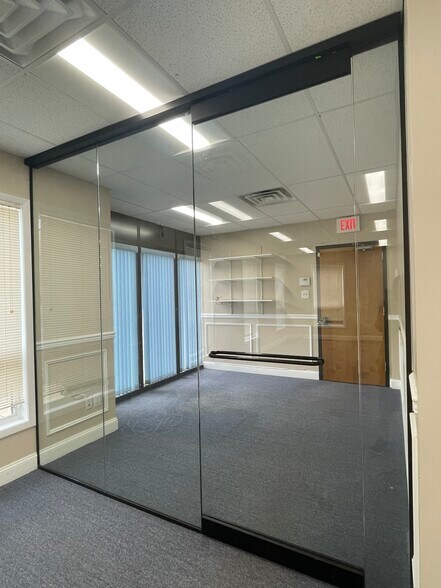 More Photos Of 115 US Highway 46, Mountain Lakes Medical For Lease