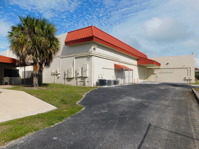 More Photos Of 1227 S Patrick Dr, Satellite Beach Office For Lease