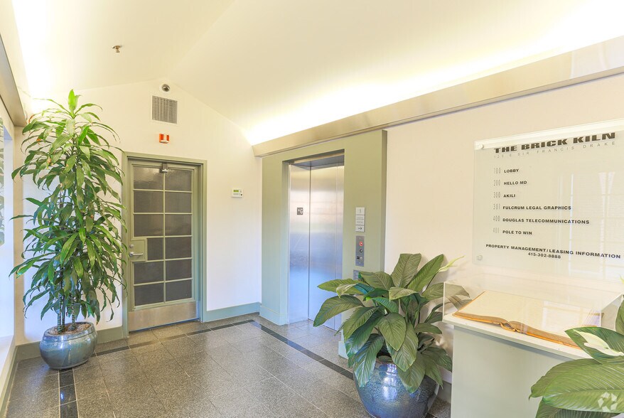 More Photos Of 125 E Sir Francis Drake Blvd, Larkspur Office For Lease