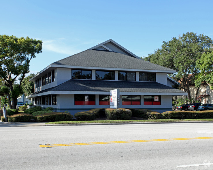 Primary Photo Of 1000 Emmett St, Kissimmee Medical For Lease