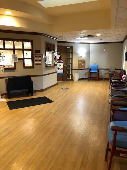 More Photos Of 5150 Sandy Ln, Fairfield Medical For Lease
