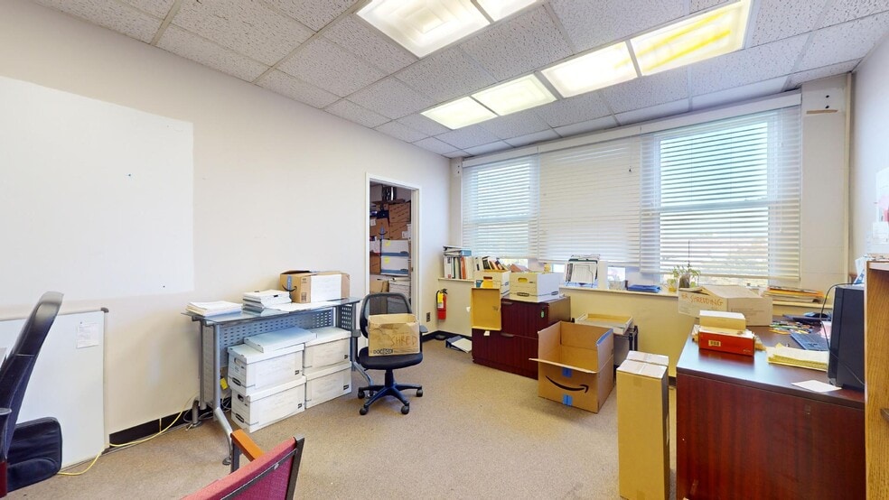 More Photos Of 1327-1331 Macklind Ave, Saint Louis Office For Sale