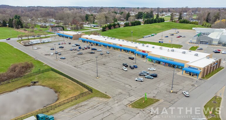 More Photos Of 331 N Lexington Springmill Rd, Ontario Storefront For Sale